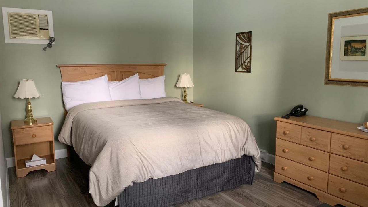 Motel Des Cascades Baie-Saint-Paul Zewnętrze zdjęcie