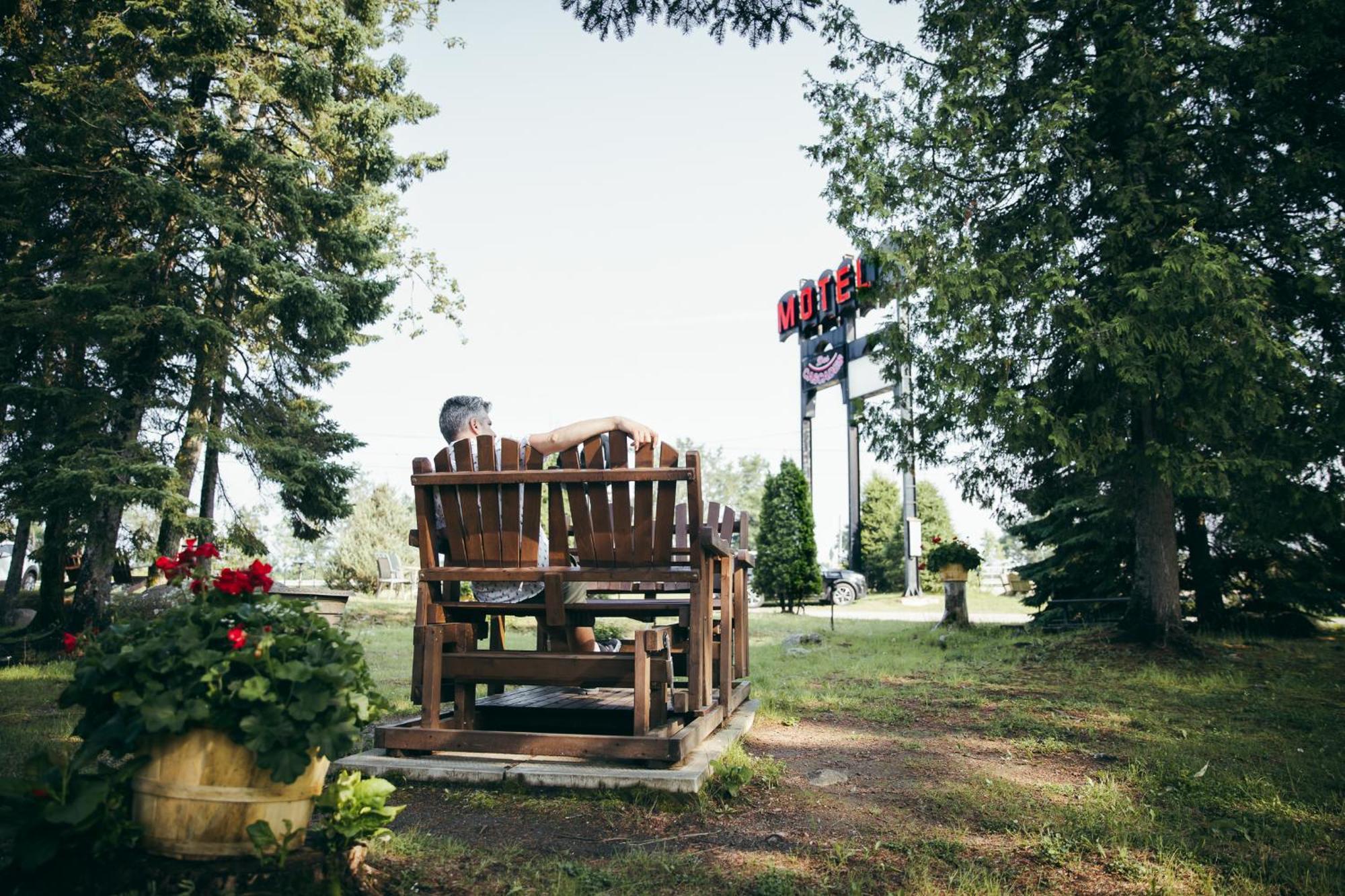 Motel Des Cascades Baie-Saint-Paul Zewnętrze zdjęcie